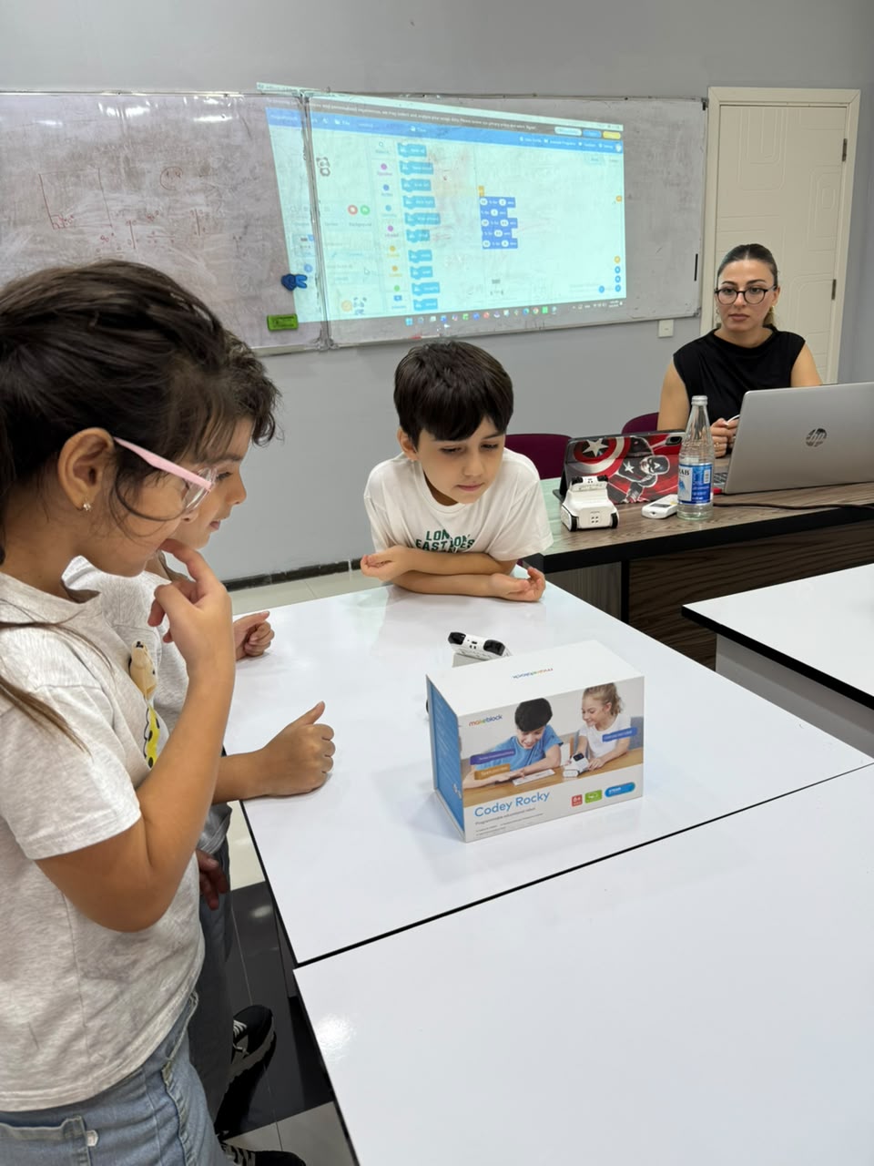Robotexnika öyrənən uşaqlar hansı bacarıqları qazanır?
